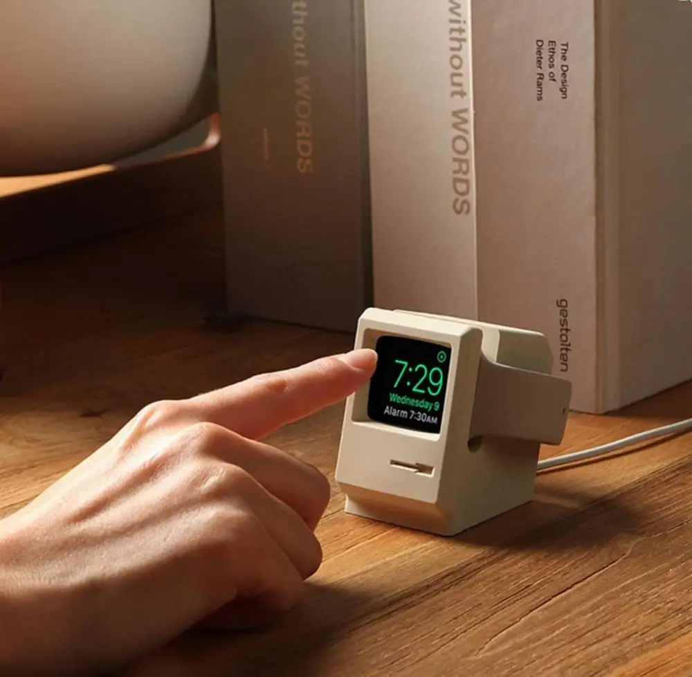 

For Apple Watch 7 6 5 4 iWatch 3 2 1 Silicone Stand Charging Dock Holder Retro Computer Pattern Nightstand Charging Bracket Base