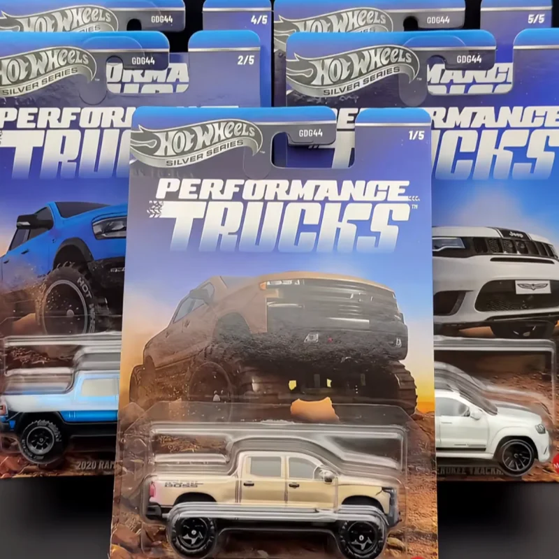 Фото Коллекционная модель автомобиля Hot Wheels Silver Label Performance Trucks: внедорожный пикап Ford Bronco Raptor, Jeep, Dodge Ram – игрушка-подарок №1