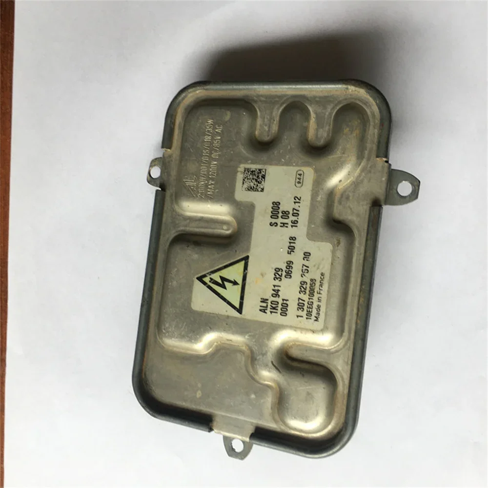 Оригинал 1k0941329 130732925700 D1S D1R 130732925701 ксеноновые фары для автомобиля HID 1 307 329 00 Volkswagen Cc