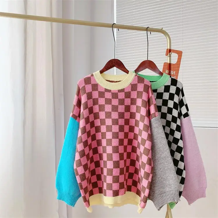 

2022 New Autumn And Winter Women's Checkerboard Color Contrast Pullover Sweater For Loose Knit Top