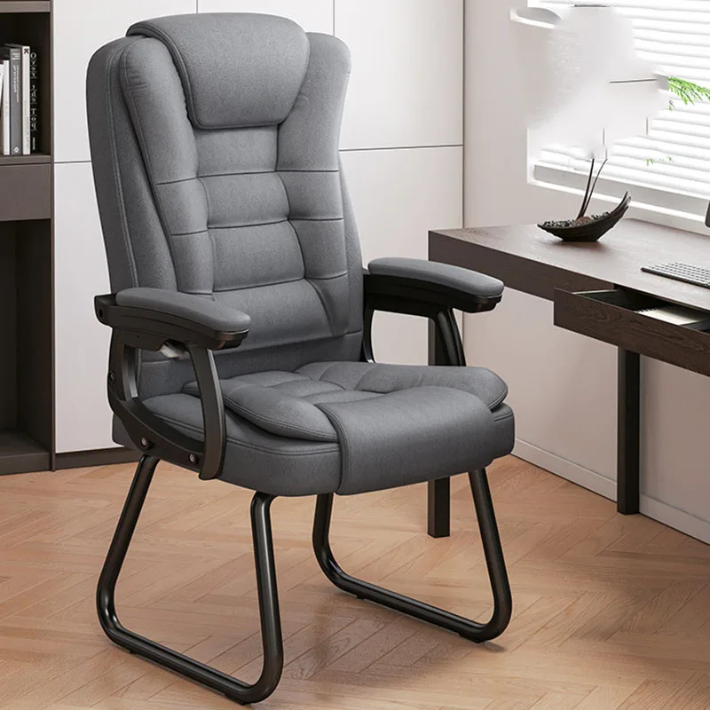 Компьютерное кресло кожаное вращающееся с подъемником