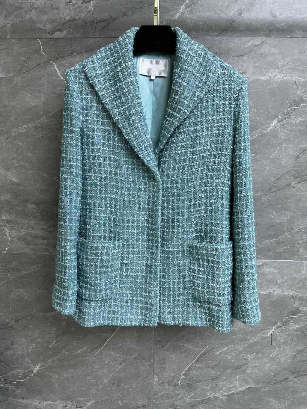 

Новое клетчатое пальто ранней весны, дизайн с воротником с лацканами, верхняя часть тонкая и характерная