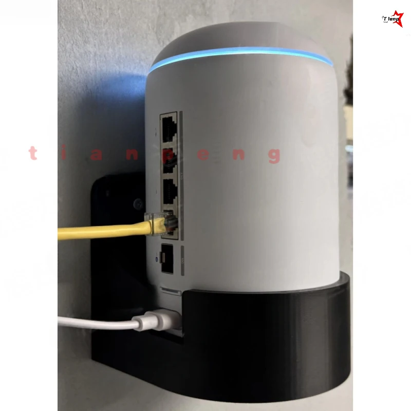 Фото Кронштейн WYORESY для Ubiquiti UDR7, настенный, вентилируемый, противоскользящий, ударопрочный, для крепления Wi-Fi роутера, подставка-держатель №1