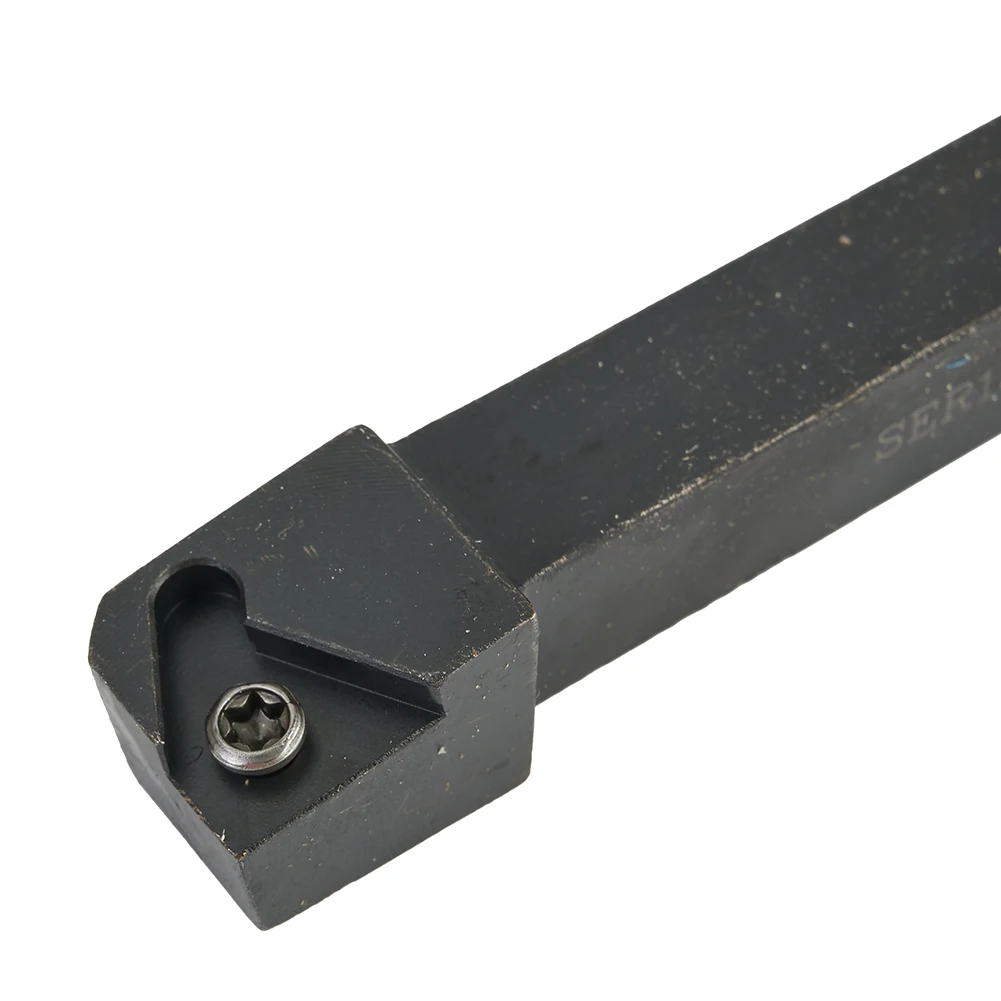 Держатель режущего инструмента для токарного станка получистовой отделки и