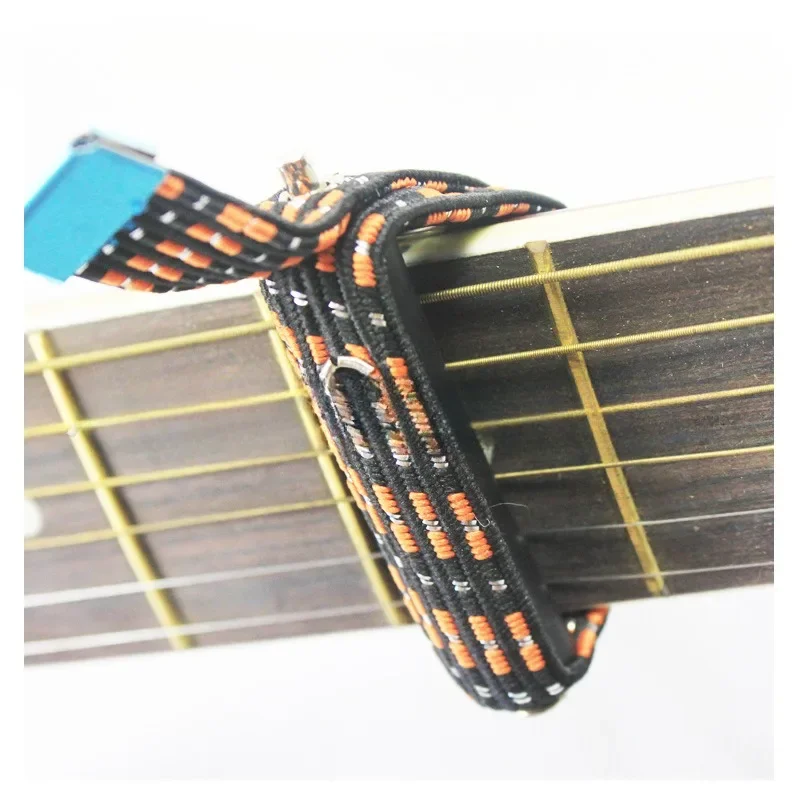 

1 Pc IRIN Guitar Capo on/with/for Folk/Classical/Electric Guitar Multifunctional Spreading Electric Guitar Interface De Audio