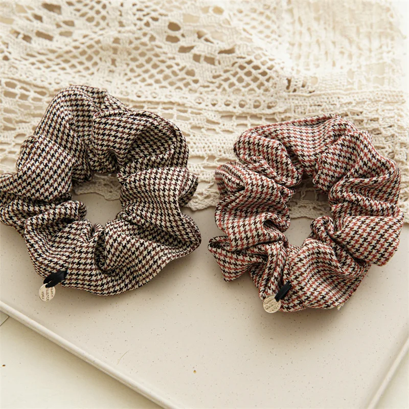 

Autumn Winter New Plaid Korean Version Scrunchies Large Hair Band Headwear 2023 Senior Hair Rope For Fashion Women Wholesale