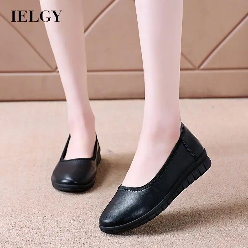 

IELGY women's round toe pumps professional flat shoes