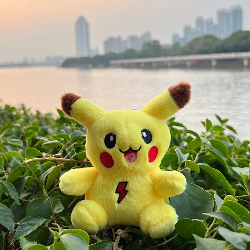 

Pokémon Japanese cartoon lightning Pikachu yellow plush doll keychain bag accessories pendant children's toys holiday gift