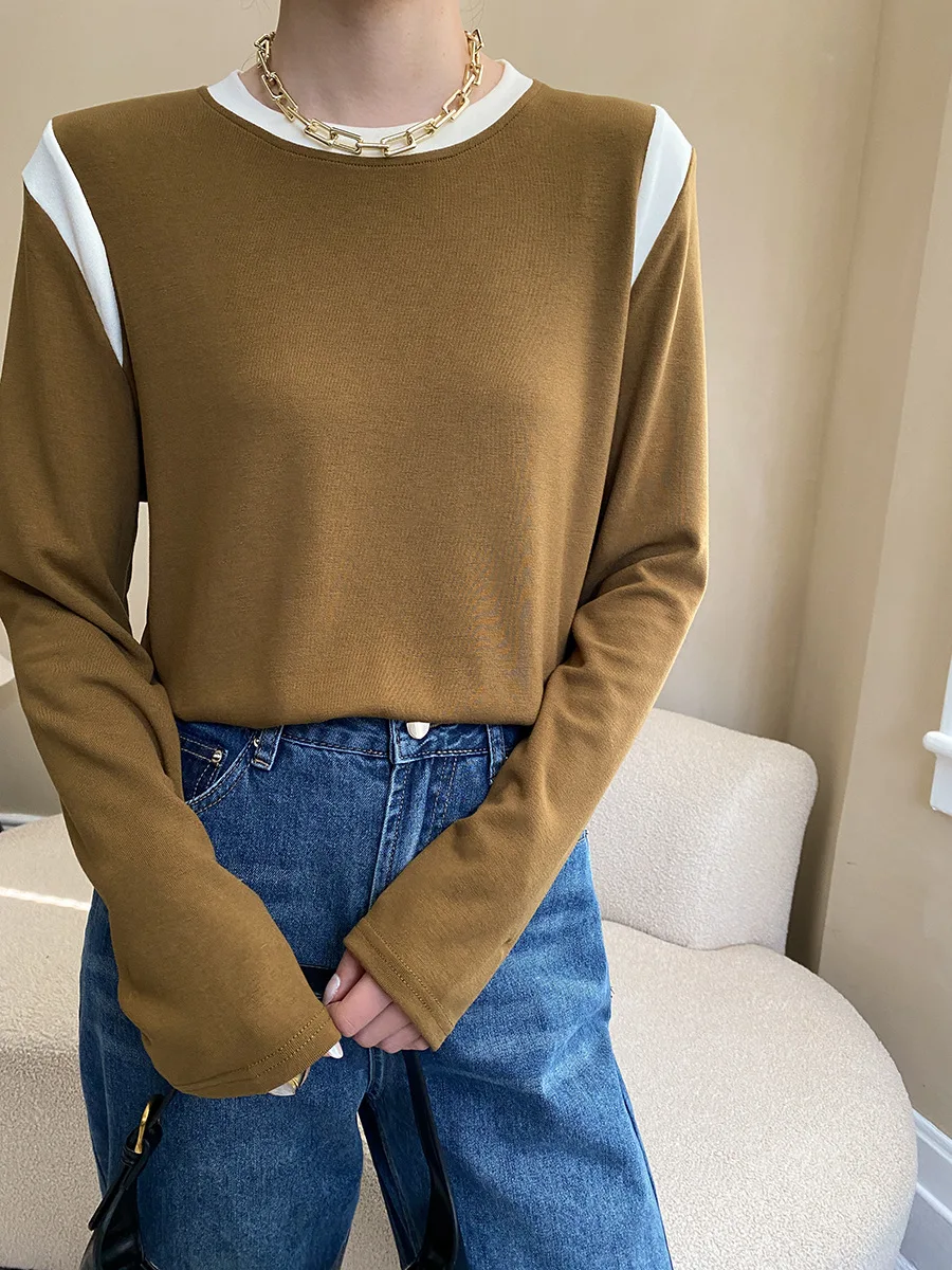 

Футболка с длинным рукавом и контрастным принтом, весна 2023