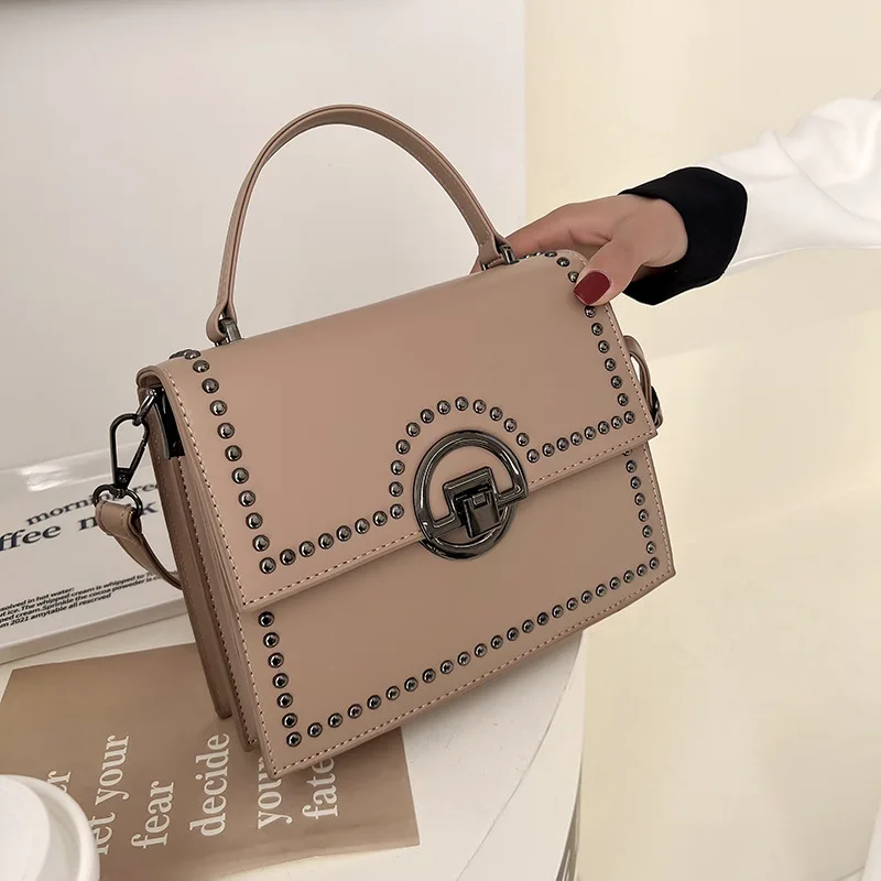 

2022 Spring Bag Popular Rivet Small Square Bag Korean Style Foreign Versatile Messenger Girl's Portable Shoulder Bag