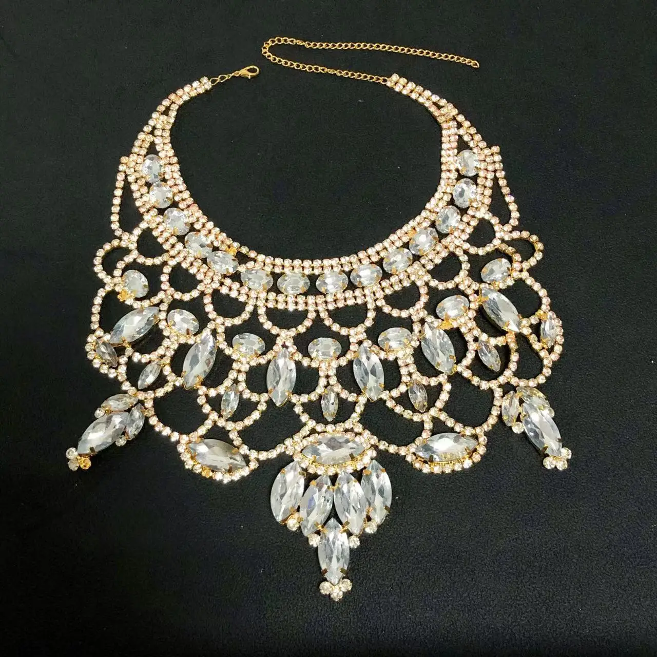 Bohemian Fashion Shiny Multi layered Rhinestone Droplet Pendant Choke Ring Necklace Girl Jewelry Luxury Crystal Necklace Gift Ac