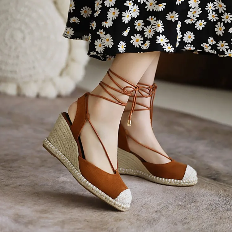 

Clogs Wedge Fashion Womens Shoes 2023 Sandals Closed Heel Cross-Shoes Large Size Suit Female Beige Platform Luxury Comfort Summe