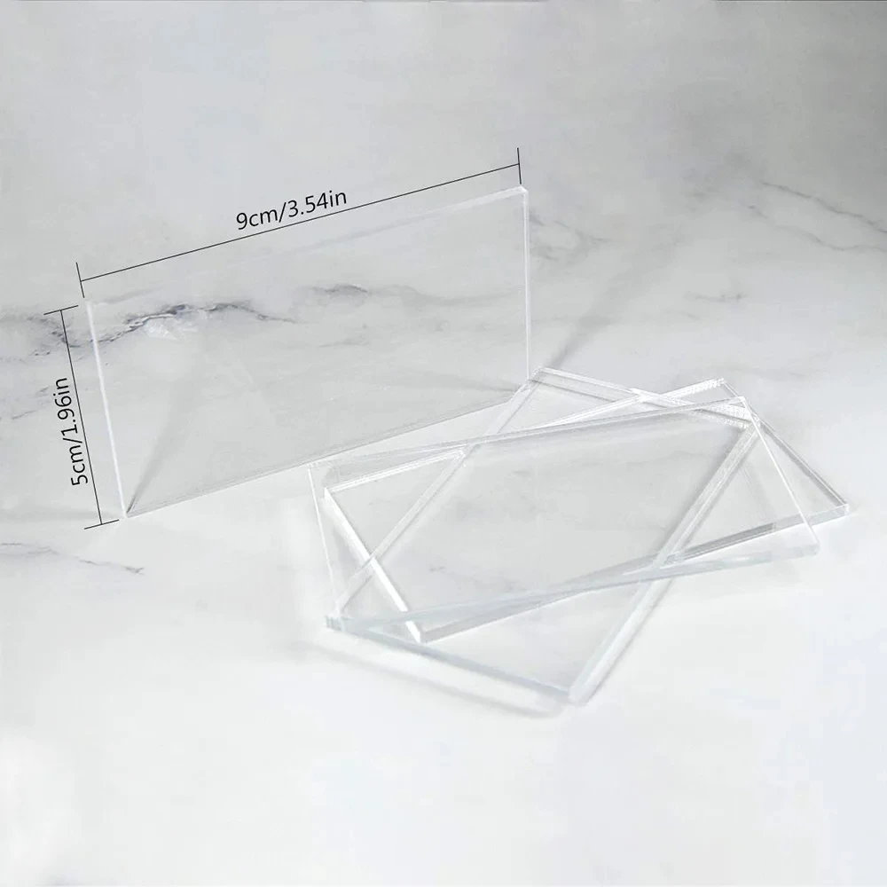 

Прозрачные акриловые именные карточки для свадьбы