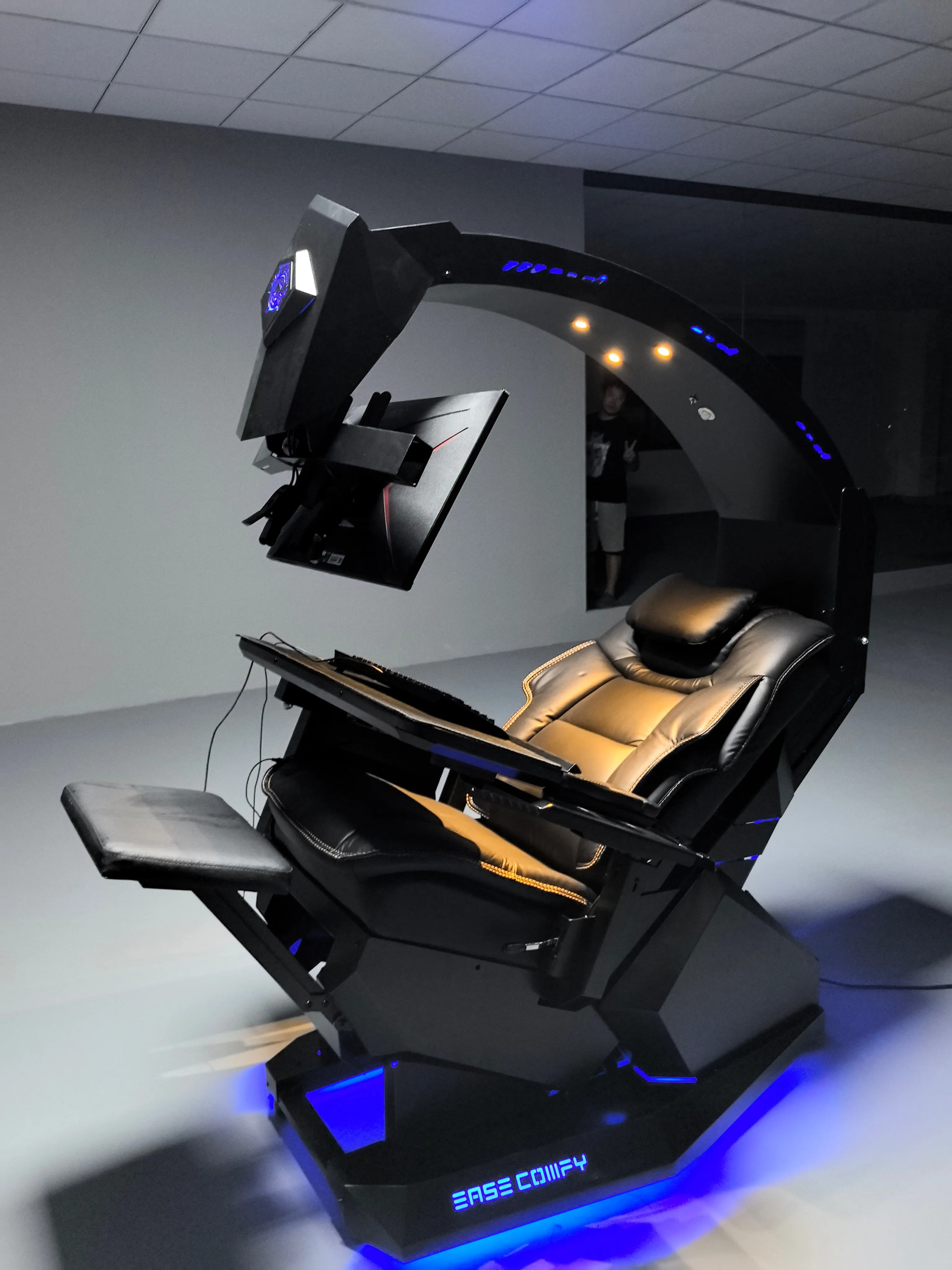 Игровое кресло-кокпит Easecomfy T2 Throne для компьютера и рабочей станции с поддержкой нескольких мониторов, функцией невесомости (art.: 3920db2d30624) - 3920db2d30624