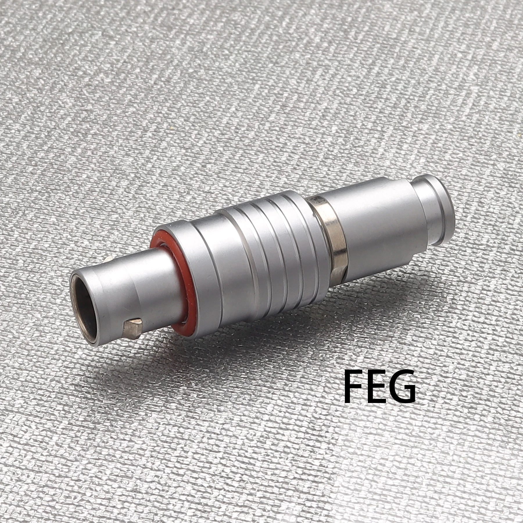 Фото Разъемы FEG 0B 2-12pin, 1B 2-16pin, 2B 2-32pin, 3B 2-30pin, IP55, штекер и гнездо, самозащелкивающийся разъем Push-pull, штекер FEG №2