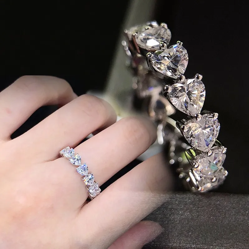 

Fashion Sterling Silver 925 Rings Party Wedding High Pave Heart Simulated Diamond Jewelry Girl Wholesale