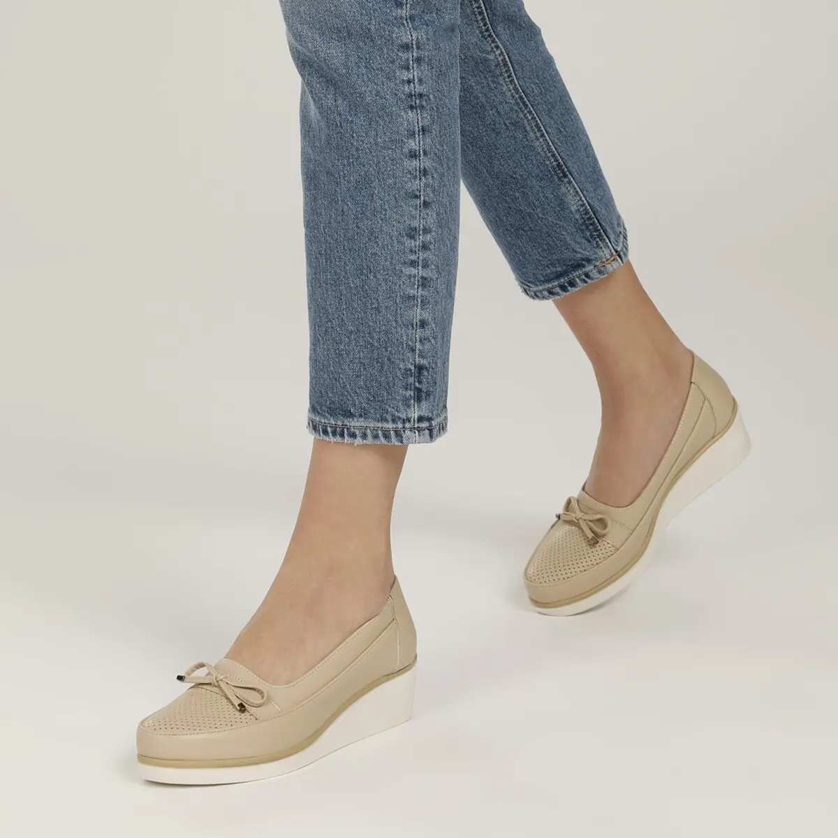 

161664.Z1FX Black Women Basic Comfort