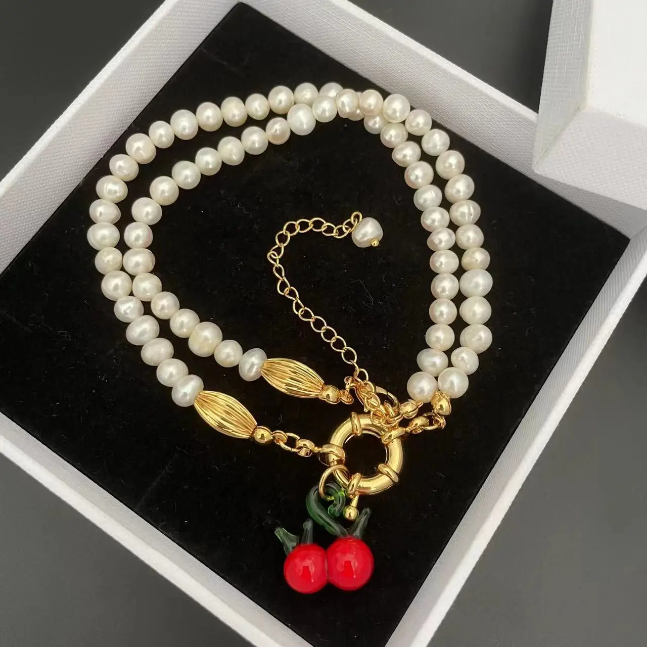 

Red Cherry Light Luxury Clavicle Chain Collares Fashion Jewelry Collier Femme Pendant Grandes De Mujer Moda