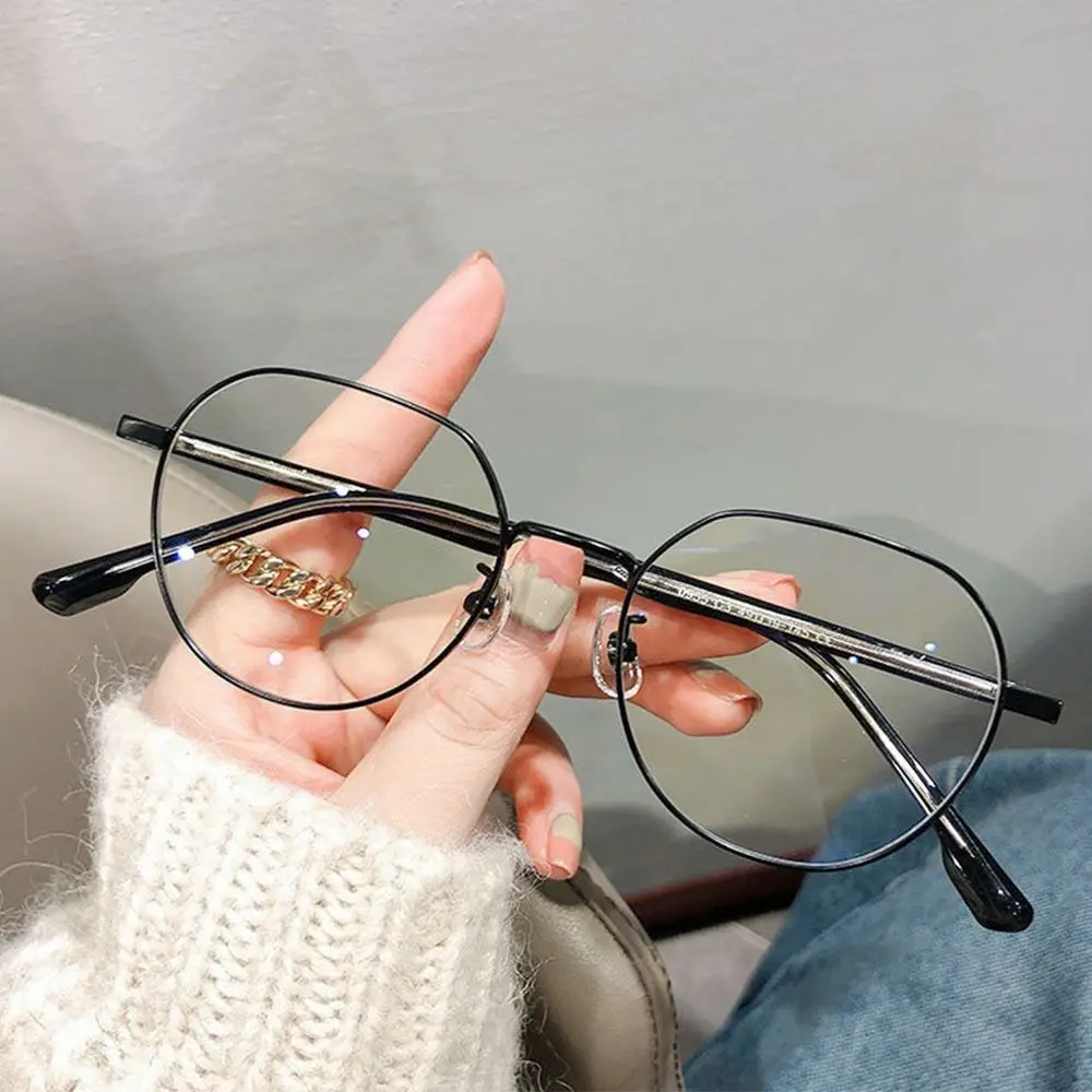 

Round Metal Frame Anti-Blue Light Glasses Women Men Optical Frame Eye Protection Ultra Light Eyeglasses Office Computer Goggles