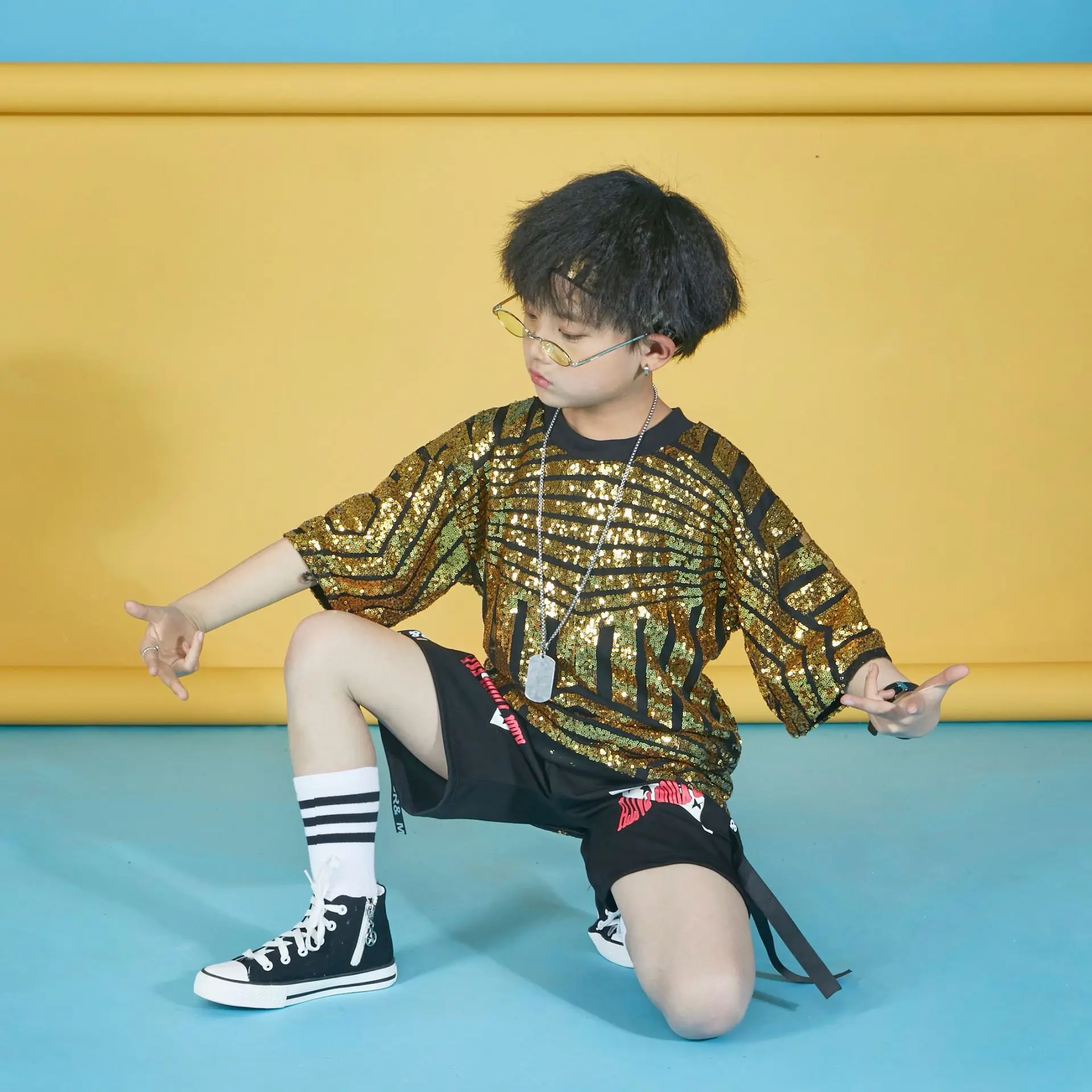 Костюм для танцев в стиле хип-хоп с блестками детей и взрослых