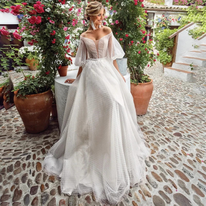 

V-Neck Off Shoulder Half Sleeve Feathers Swiss Dots A-line Tulle Wedding Dress Bridal Gowns Vestido De Noiva