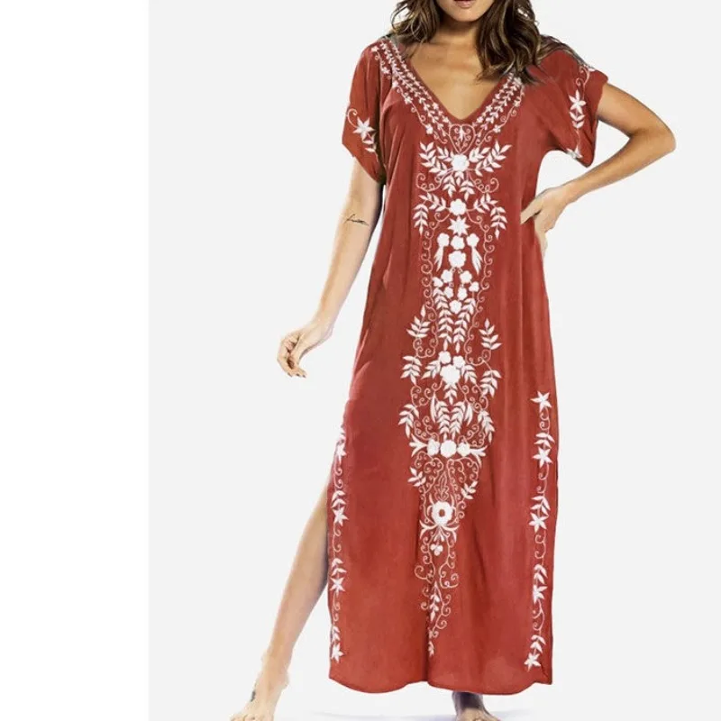 Женский шифоновый пуловер с вышивкой коротким рукавом