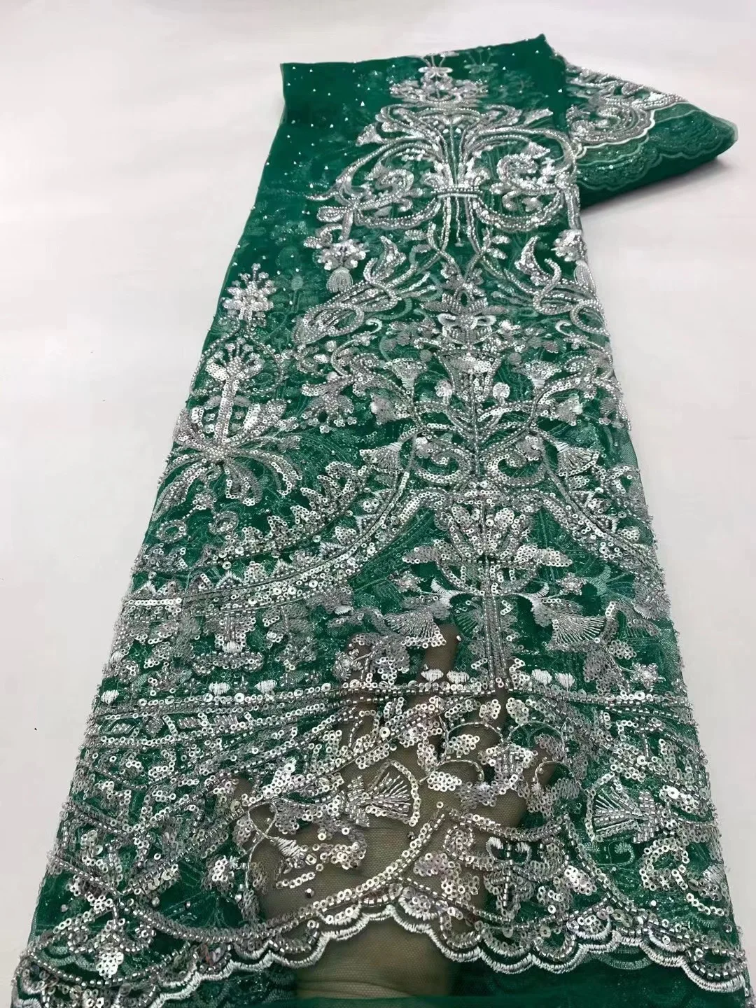 

Зеленая африканская кружевная ткань 2022 Высококачественная фототкань 5 ярдов Тяжелая ручная работа французское кружево с блестками для сва...