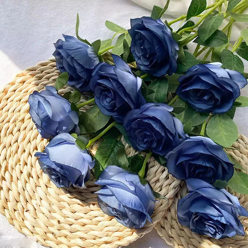 

Artificial Flowers Vintage Blue Rose Holding The Bouquet Home Decore Desktop Furnishing Articles Shooting props Valentine's Day