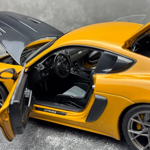 NOREV Porsche Cayman GT4 RS 1:18