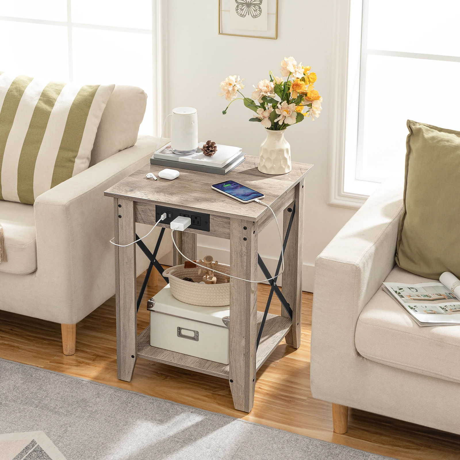 

HOOBRO End Table With Charging Station 2-Tier Nightstand With USB Ports And Outlets Sofa Side Table Coffee Table For Living Room