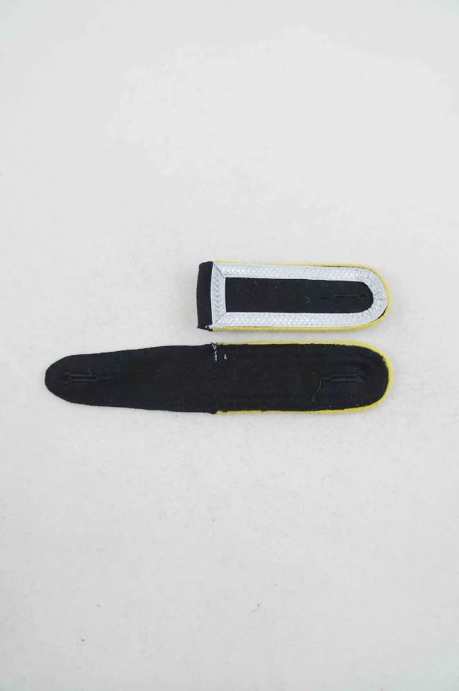 

GISE-031 WWII German Elite Signal Unterfeldwebel Staff Sgt Shoulder Boards