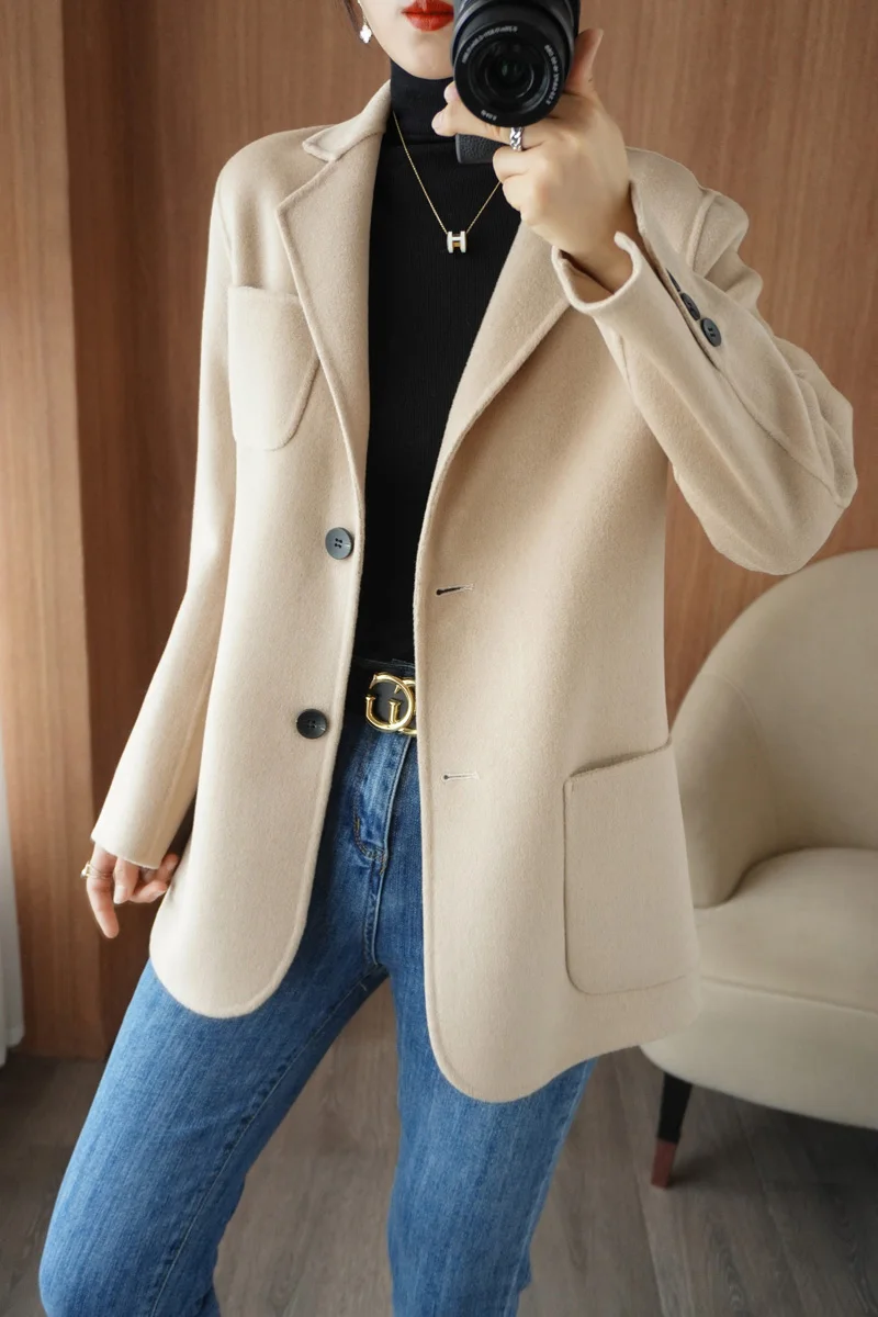 Женское однотонное пальто из шерсти и смесовых тканей