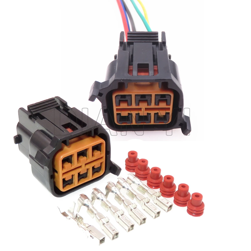 Автомобильная водонепроницаемая розетка с клеммой и резиновыми уплотнениями 6