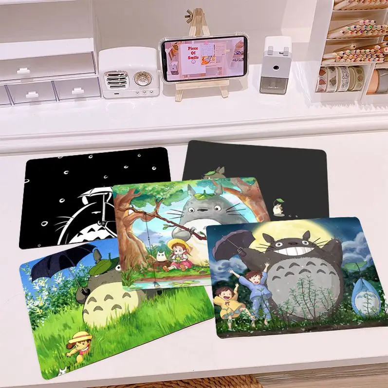 

Cartoon T-Totoro Mousepad Custom Skin Cabinet Gaming Computer Laptop Desk Mouse Pad Mouse Mat Notbook Office Desk Accessories