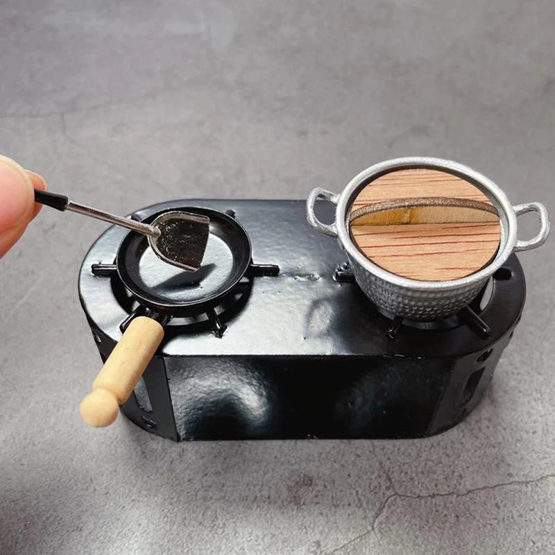 1:12 Dollhouse Miniature Scene Cooker Double Stove Mini Kitchen Black Metal Stove Dolls House Kitchen Accessories