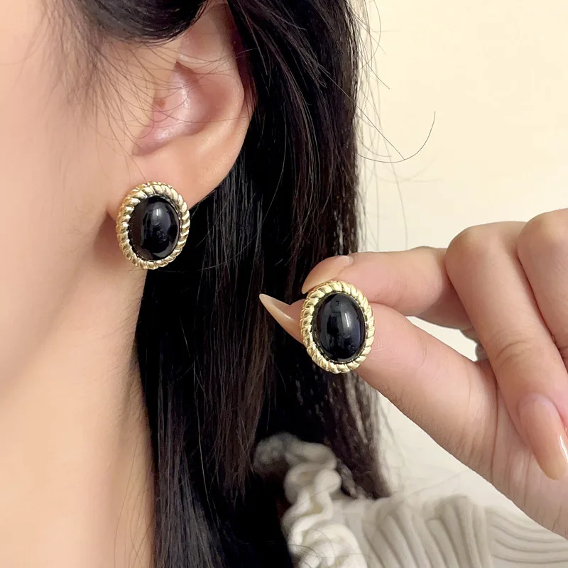 S925 Серебряная игла искусственная кожа овальной формы для одежды в уличном стиле