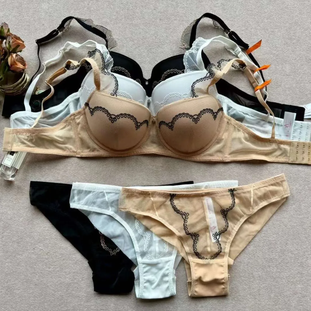 Новинка 5348 комплект с бюстгальтером на косточках кружевное нижнее белье трех