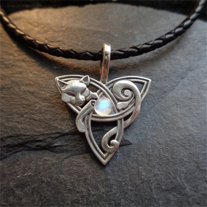 

Boho Silver Color Fox Celtic Knot Pendant Necklace Charm Fashion Women Inlay Moonstone Pendant Wedding Engagement Gift Jewelry
