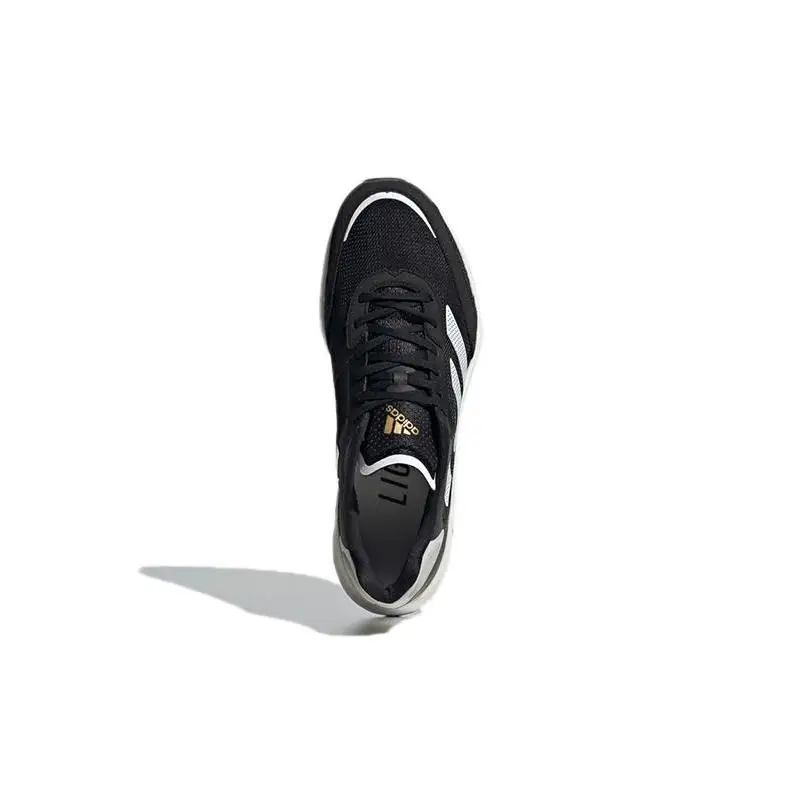 Adidas Adizero Boston 10. Черно-белые кроссовки H67513