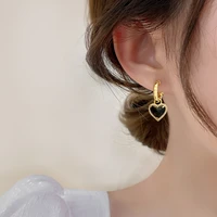 prevent allergy golden stud earrings 2022 trend for women couples korean vintage black love heart bride jewelry wedding earring