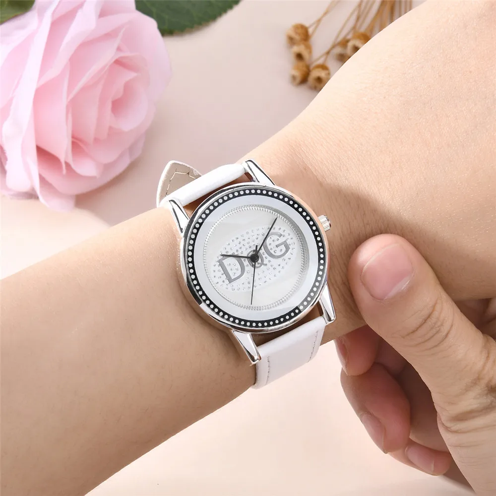 Crystal Diamond Watches For Women DQG New Elegant Fashion Quartz Watches Ladies Rhinestones Leather Wristwatches Montre Femme