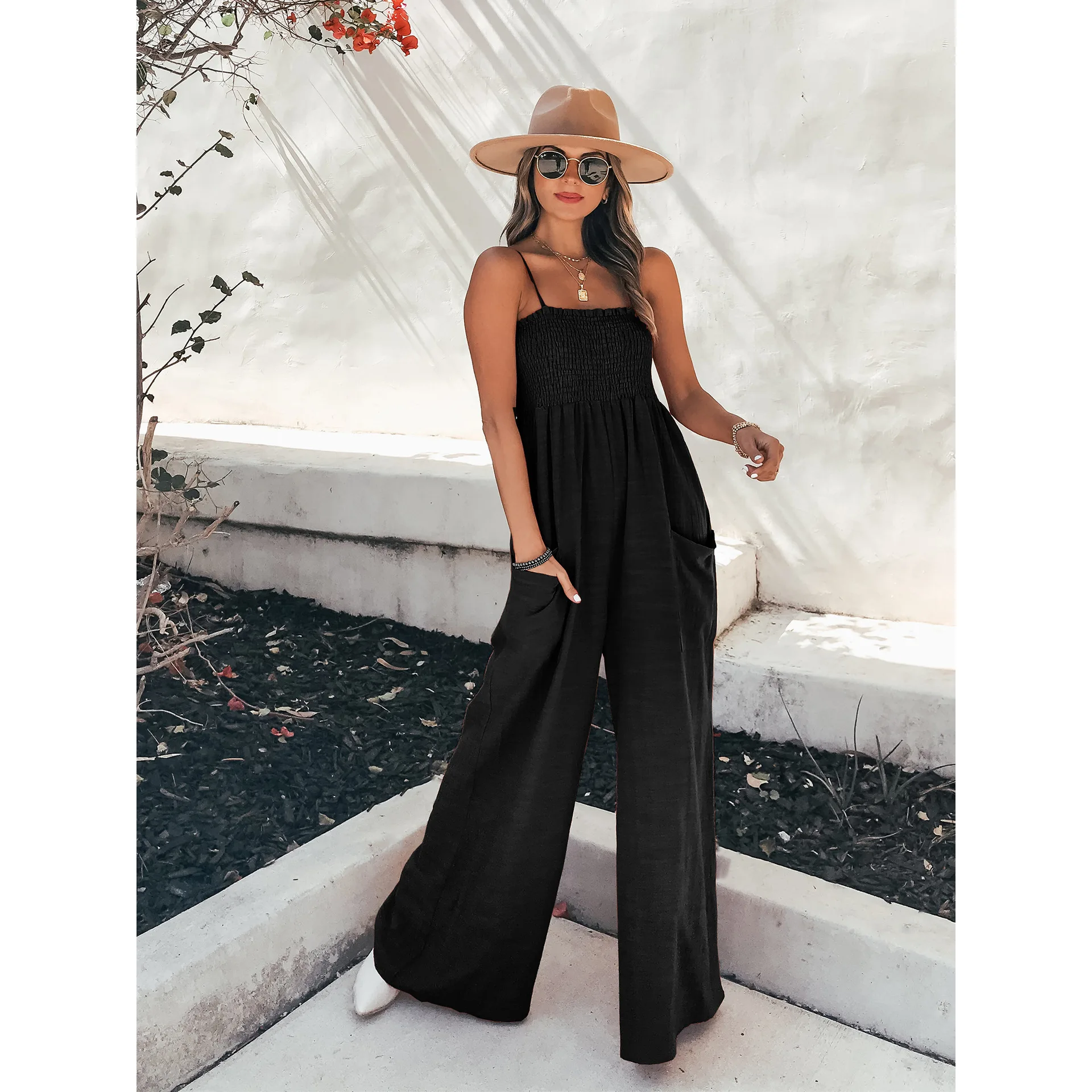 

Jumpsuits 2022 Spring Summer Sexy Suspenders Sleeveless Loose Casual Jumpsuit Vacation Beach Streetwear Solid Wide Leg Jumpsuit