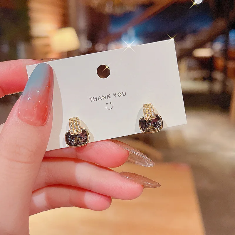 

Wholesale 2021 Fashion Zircon Stud Earrings Sterling Silvers Pin For Women Drop Shipping Gift