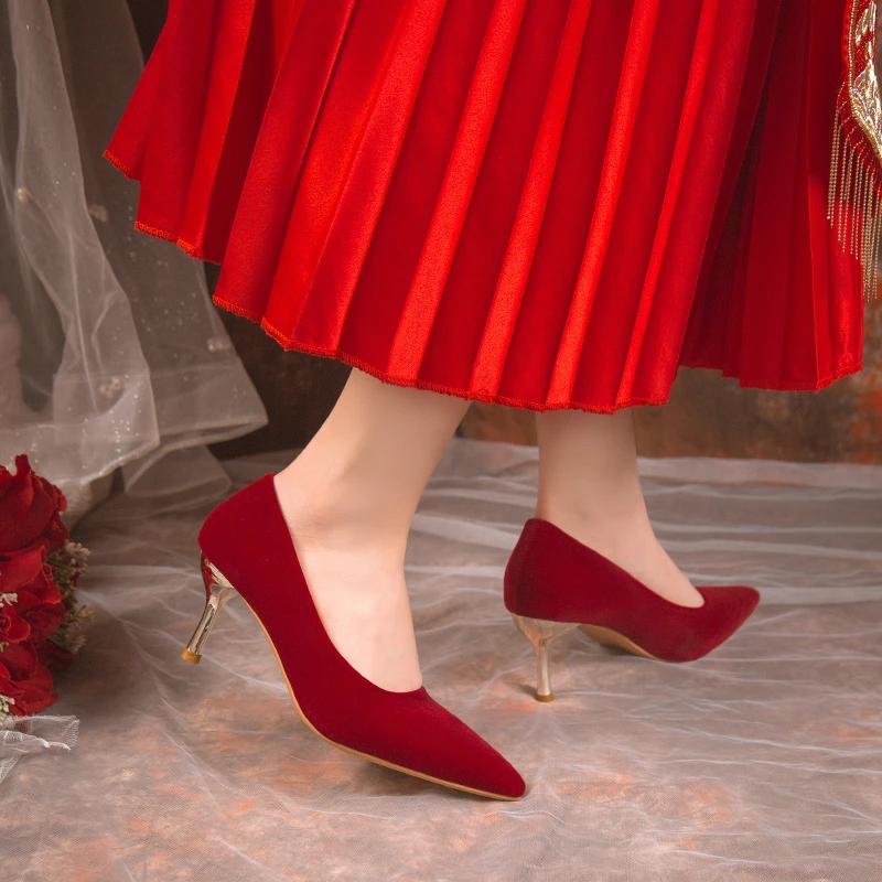 Туфли-лодочки женские на высоком каблуке флоковые заостренный носок без