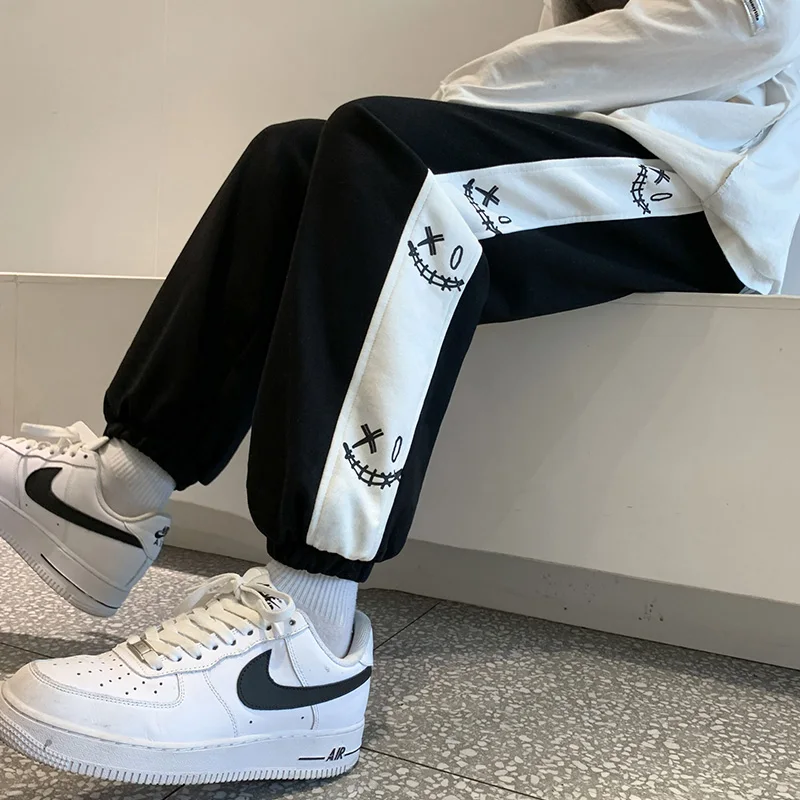 

22SS Mens Cargo Pants Harem Pants Male Streetwear Fashion Mens Casual Jogging Pants New Elastic Waist Trousers