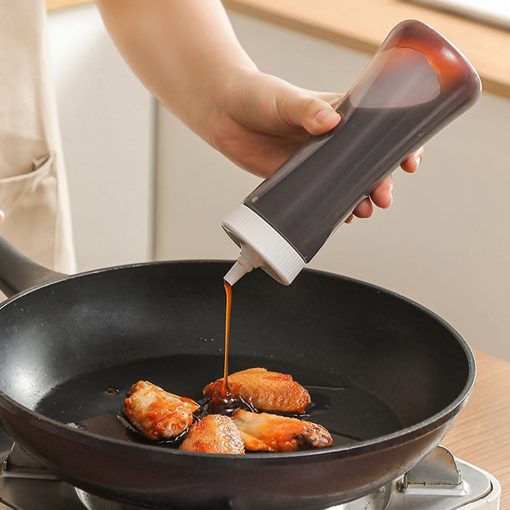 

350ml Kitchen Squeeze Bottle for Sauce Refillable Sauce Bottle Leakproof for Condiment Syrup Ketchup Dressing Oil Honey Vinegar