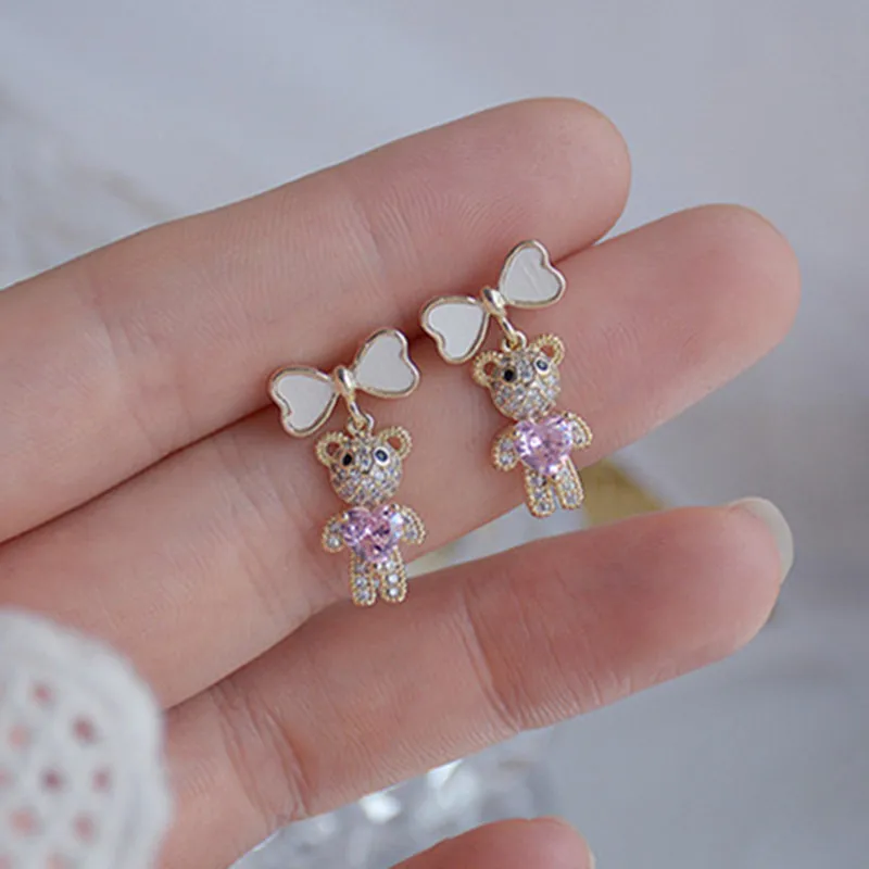 

Classic Design Fine Jewelry Micro-inlaid Zircon Lovely Bear Stud Earrings for Woman Simple Daily Luxury Stud Earring Gifts