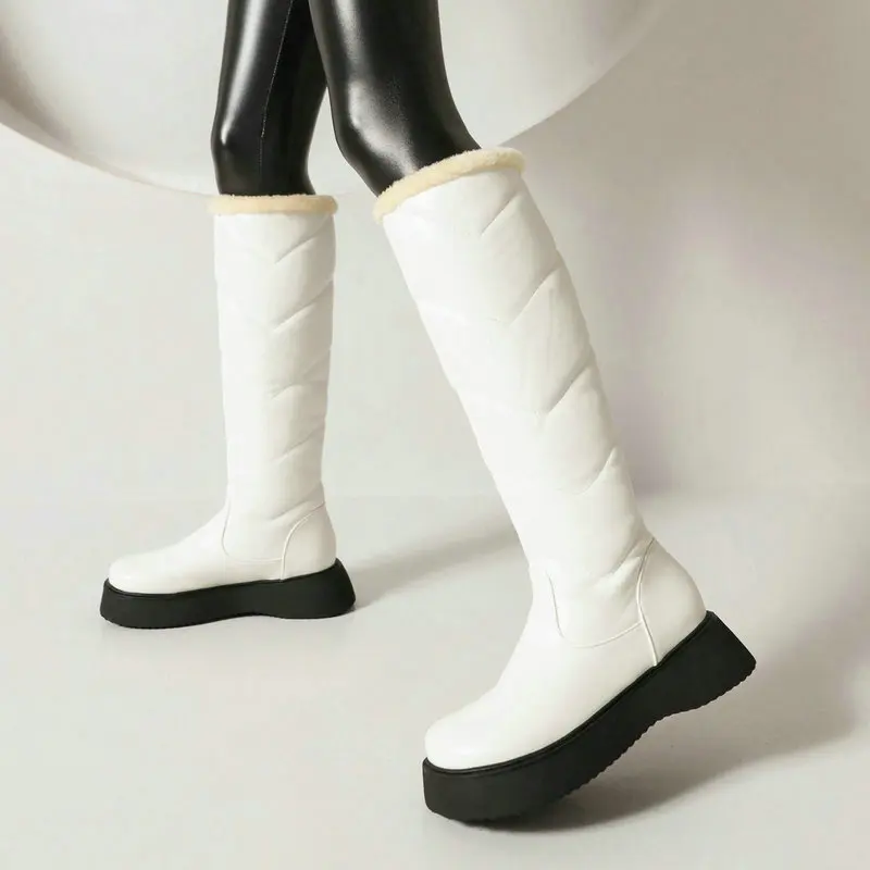 

2022 Winter Women Knee High Boots Waterproof Flat Heel Snow Boots Slip On Warm Plush Winter Ladies Shoes Boots Black White