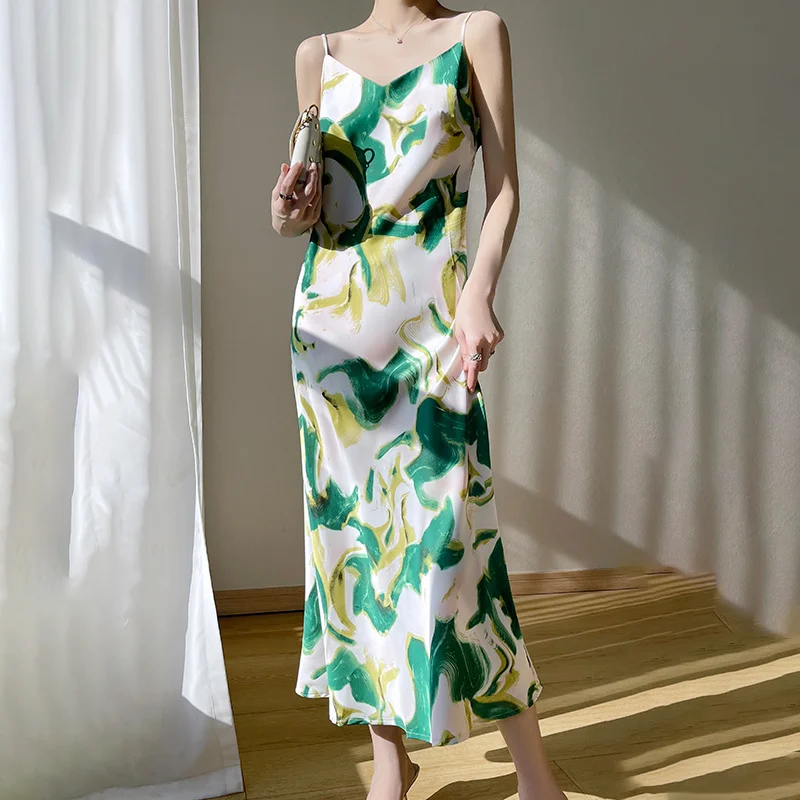 

2023 Spring And Summer New Ladies Silk Suspenders Sleeveless High Waist Color Dress Sexy Fashion Dress