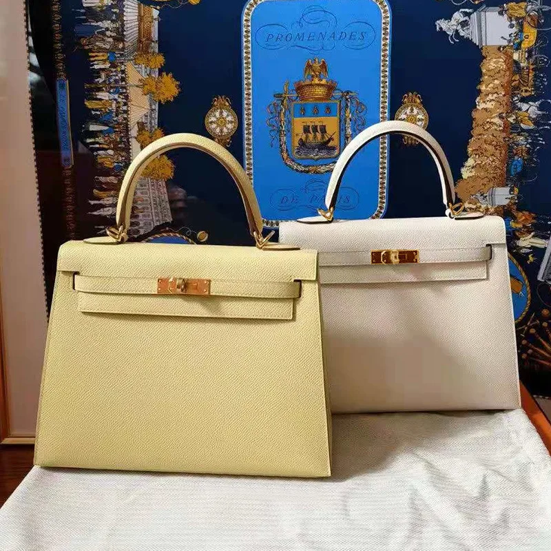 

One shoulder crossbody handbag